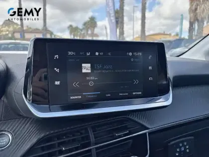 Photo 11 Peugeot 208  PureTech 100 S&S BVM6