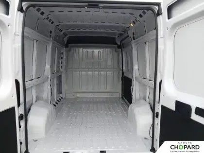 Photo 16 Peugeot Boxer  FGN TOLE 3.0 T L2H2 120 S&S BVM6