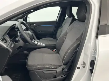 Photo 95 Renault Symbioz  E-Tech full hybrid 145