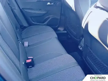 Photo 19 Peugeot 2008  Hybrid 145 e-DCS6