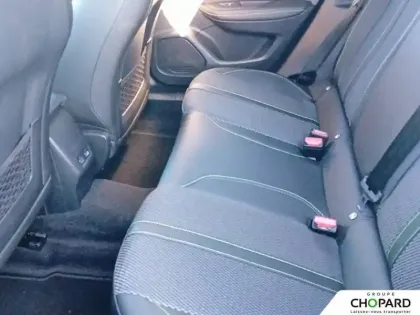 Photo 41 Peugeot 2008  Hybrid 145 e-DCS6