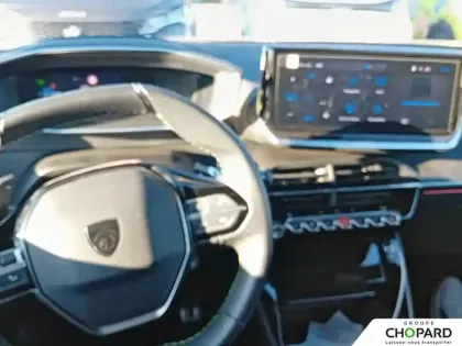 Photo 11 Peugeot 2008  Hybrid 145 e-DCS6