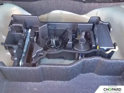 Photo 23 Peugeot 2008  Hybrid 145 e-DCS6