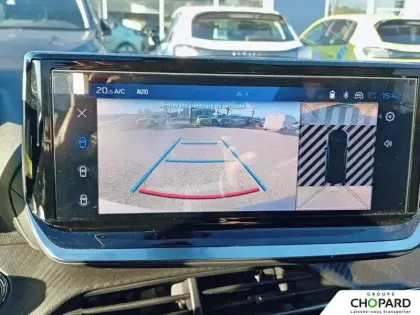 Photo 38 Peugeot 2008  Hybrid 145 e-DCS6