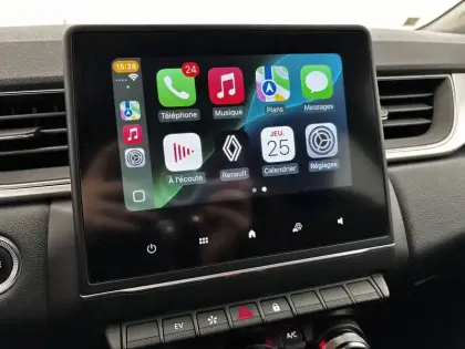 Photo 24 Renault Captur  E-Tech full hybrid 145