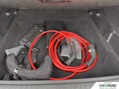 Photo 71 Peugeot 3008  Electrique 73 kWh 210 ch