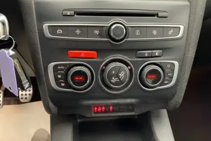 Photo 16 DS DS 4 DS4 Crossback PureTech 130 S&S BVM6