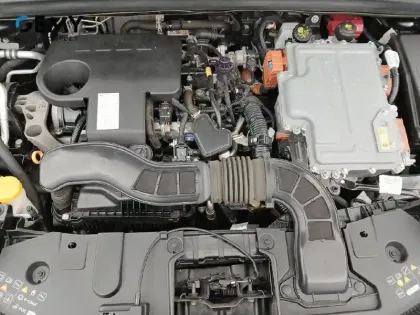 Photo 28 Renault Captur  E-Tech Plug-in 160