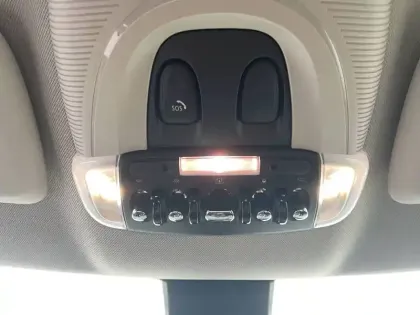 Photo 80 Mini Mini Countryman 125 - 95 ch ALL4 BVA6