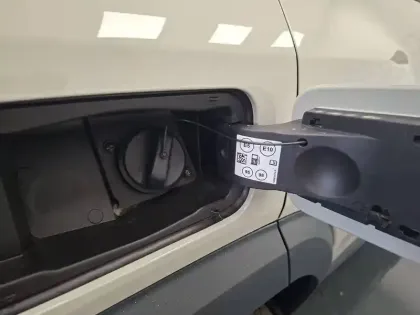 Photo 80 Dacia Duster  Hybrid 140