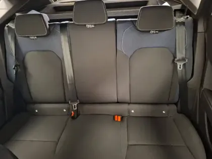 Photo 104 Dacia Duster  Hybrid 140