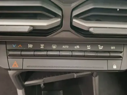 Photo 101 Dacia Duster  Hybrid 140