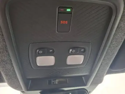Photo 155 Dacia Duster  Hybrid 140