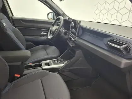 Photo 139 Dacia Duster  Hybrid 140
