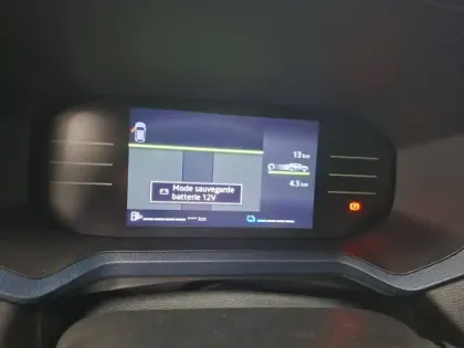 Photo 98 Dacia Duster  Hybrid 140