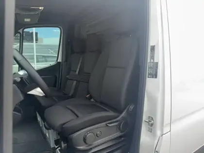 Photo 43 Mercedes Sprinter  FGN 319 CDI 43 3.5T RWD