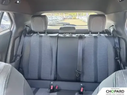 Photo 109 Peugeot 2008  PureTech 130 S&S BVM6