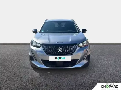 Photo 40 Peugeot 2008  PureTech 130 S&S BVM6