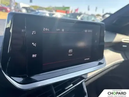 Photo 87 Peugeot 2008  PureTech 130 S&S BVM6