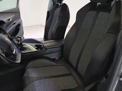 Photo 10 Peugeot 3008  Puretech 130ch S&S BVM6