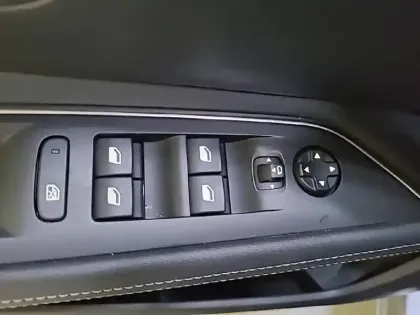 Photo 30 Peugeot 3008  Puretech 130ch S&S BVM6