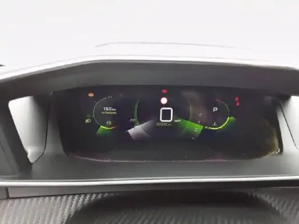 Photo 41 Peugeot 208  PureTech 130 S&S EAT8