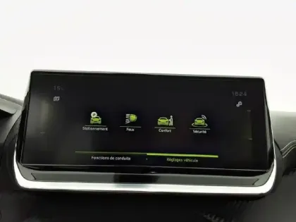 Photo 25 Peugeot 208  PureTech 130 S&S EAT8