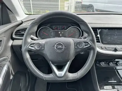 Photo 8 Opel Grandland X  Hybrid4 300 ch AWD BVA8