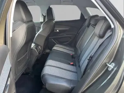 Photo 31 Peugeot 3008  BlueHDi 130ch S&S BVM6