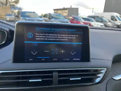 Photo 37 Peugeot 3008  BlueHDi 130ch S&S BVM6