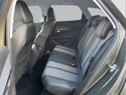 Photo 11 Peugeot 3008  BlueHDi 130ch S&S BVM6