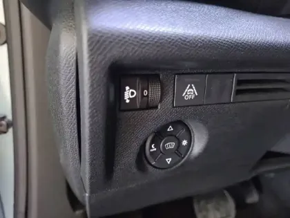 Photo 31 Citroën C4  PureTech 130 S&S EAT8