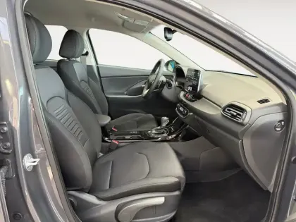 Photo 10 Hyundai I30  SW 1.0 T-GDi 100 DCT-7