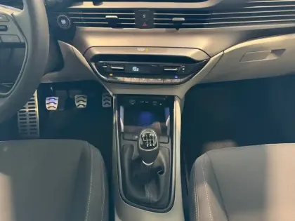 Photo 12 Hyundai Bayon  1.0 T-GDi 100