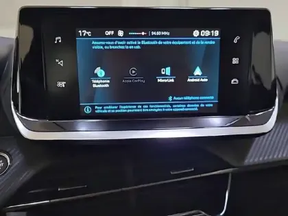 Photo 23 Peugeot 208  BlueHDi 100 S&S BVM6