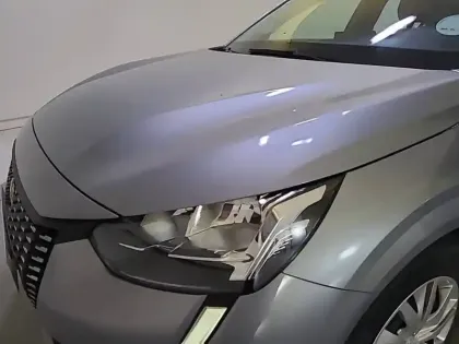 Photo 15 Peugeot 208  BlueHDi 100 S&S BVM6