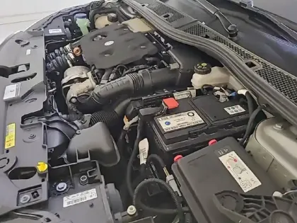 Photo 14 Peugeot 208  BlueHDi 100 S&S BVM6