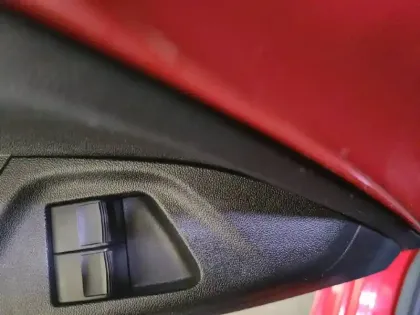 Photo 45 Peugeot 108  VTi 72ch S&S BVM5