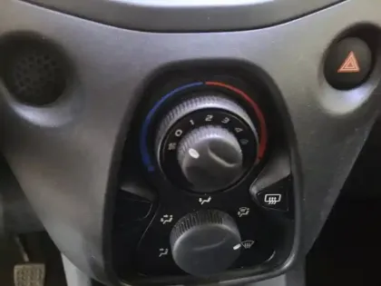 Photo 41 Peugeot 108  VTi 72ch S&S BVM5