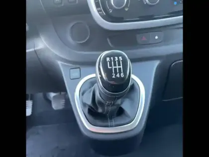 Photo 27 Renault Trafic  FGN L1H1 1000 KG DCI 120