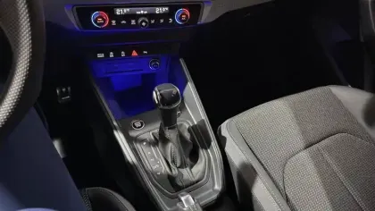 Photo 13 Audi A1  Sportback 30 TFSI 116 ch S tronic 7