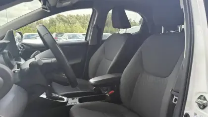 Photo 5 Toyota Yaris  Hybride 116h