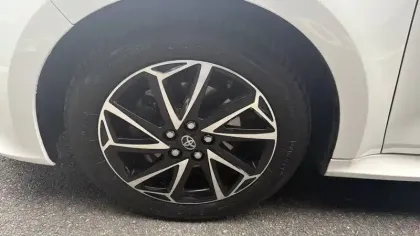 Photo 30 Toyota Yaris  Hybride 116h