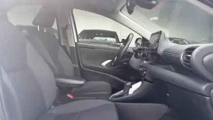 Photo 11 Toyota Yaris  Hybride 116h