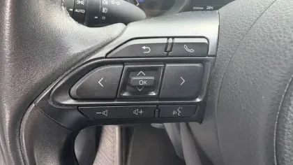 Photo 17 Toyota Yaris  Hybride 116h