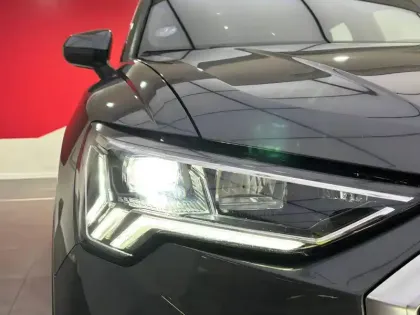 Photo 117 Audi Q3  Sportback 45 TFSIe  245 ch S tronic 6