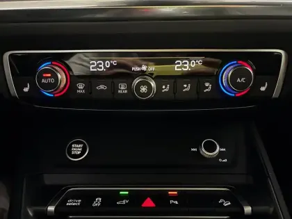 Photo 167 Audi Q3  Sportback 45 TFSIe  245 ch S tronic 6