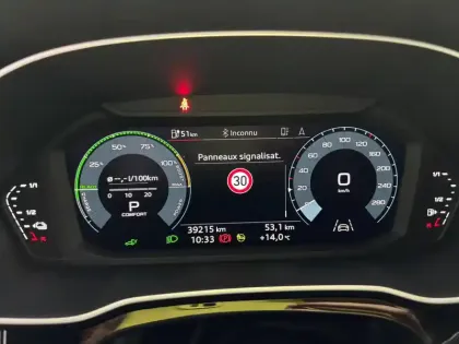 Photo 155 Audi Q3  Sportback 45 TFSIe  245 ch S tronic 6