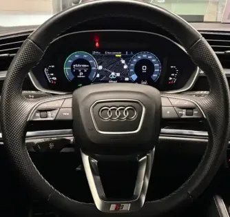 Photo 135 Audi Q3  Sportback 45 TFSIe  245 ch S tronic 6