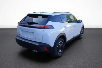 Photo 32 Peugeot 2008  Hybrid 145 e-DCS6